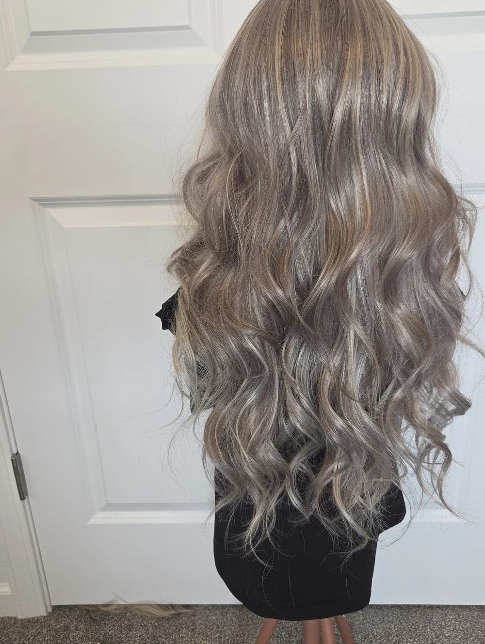 Nel's Wigs-Sage-Small